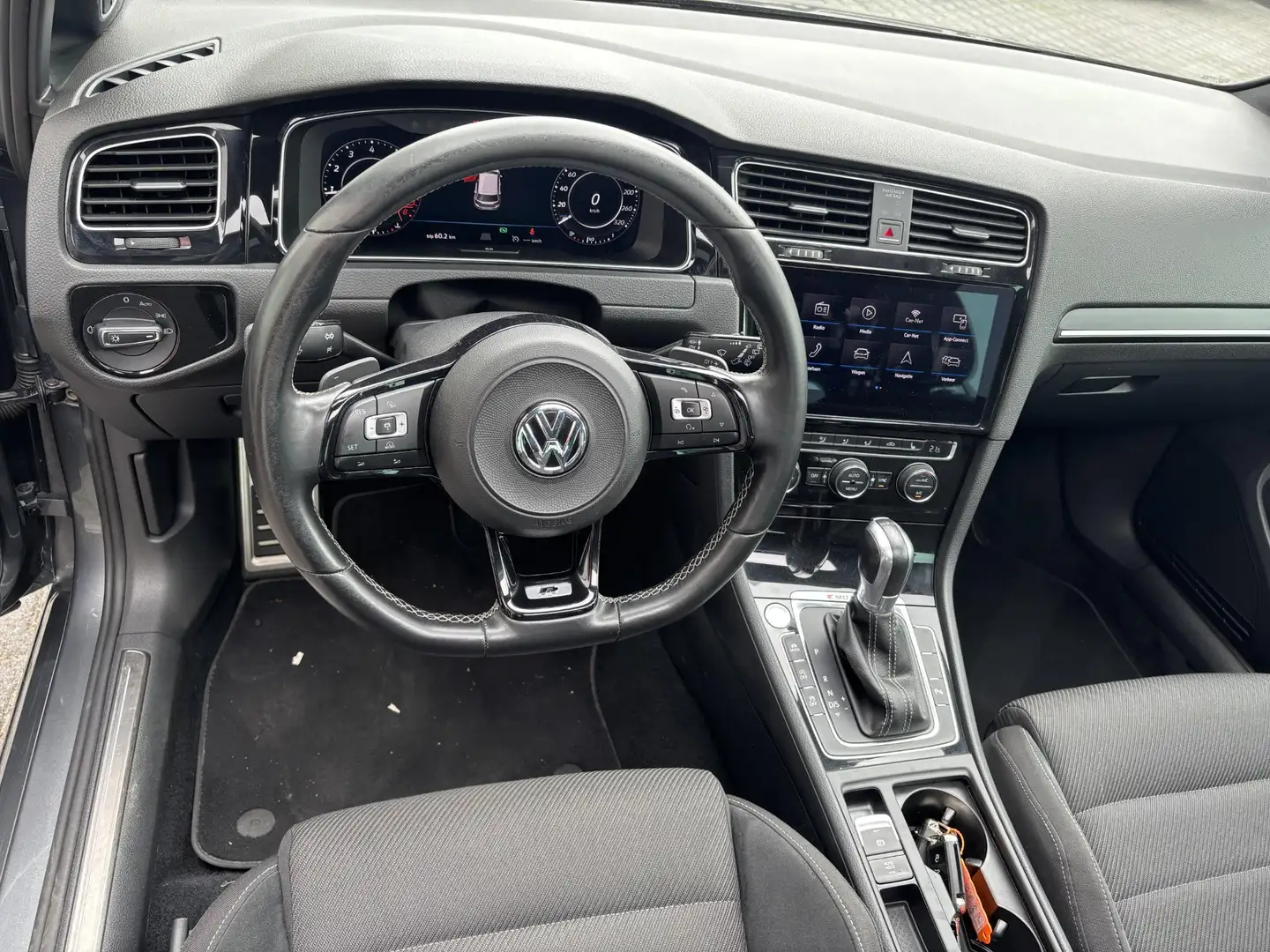 Volkswagen Golf 7.5 R 4Motion 2.0 TSI*ORGIN.NL*DSG*PANO*CAM*ACC Gris - 2