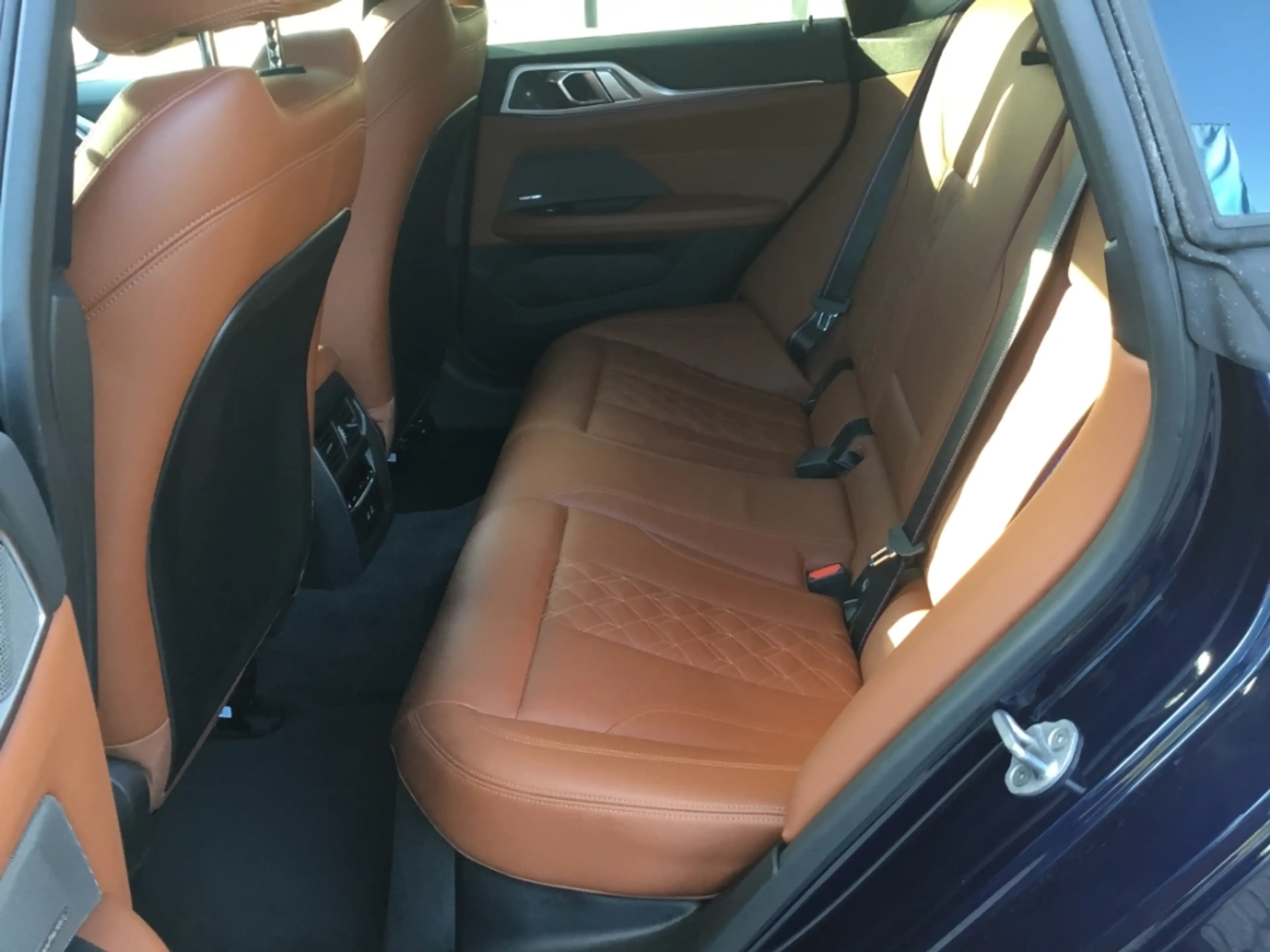 BMW i4 M60 xDrive Gran Coupe Sportpaket HUD AD AHK-klappb — photo 8