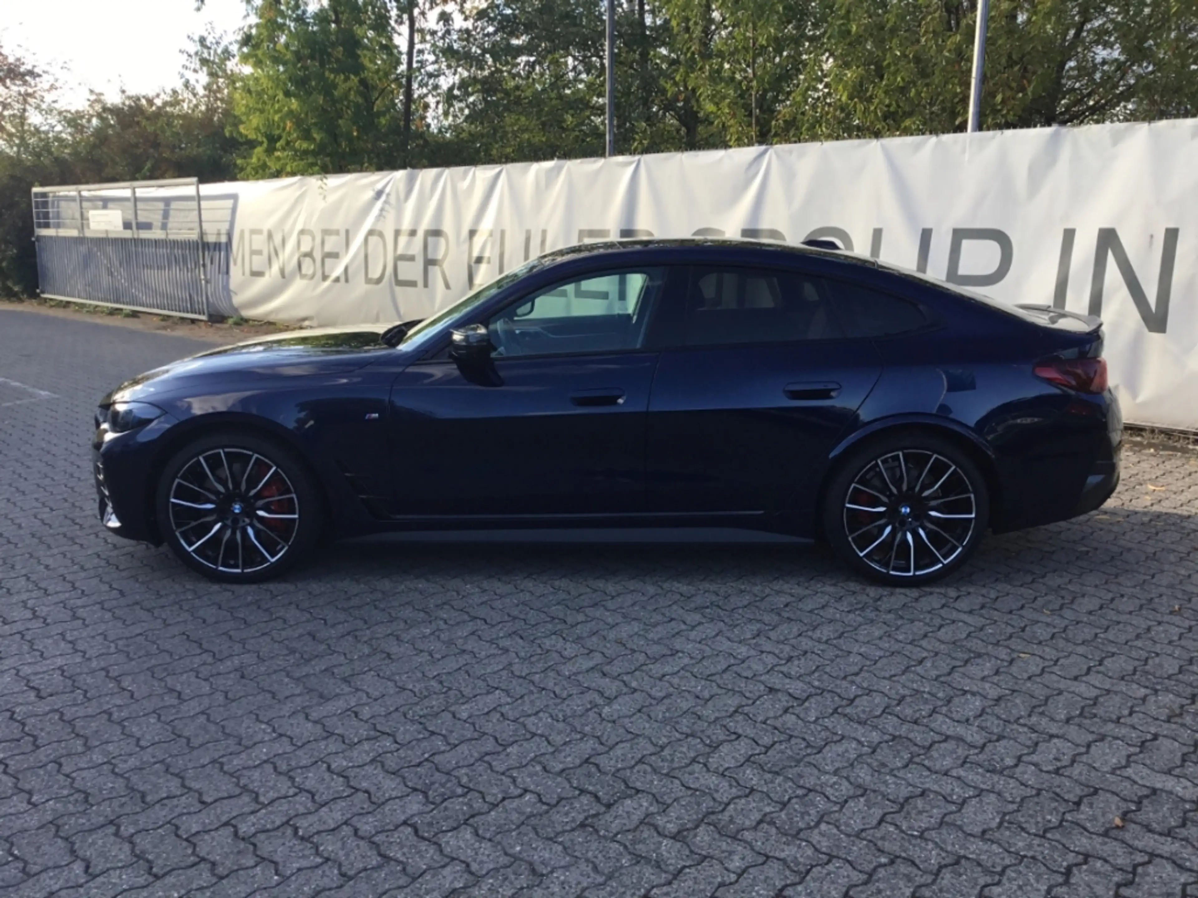 BMW i4 M60 xDrive Gran Coupe Sportpaket HUD AD AHK-klappb — photo 3