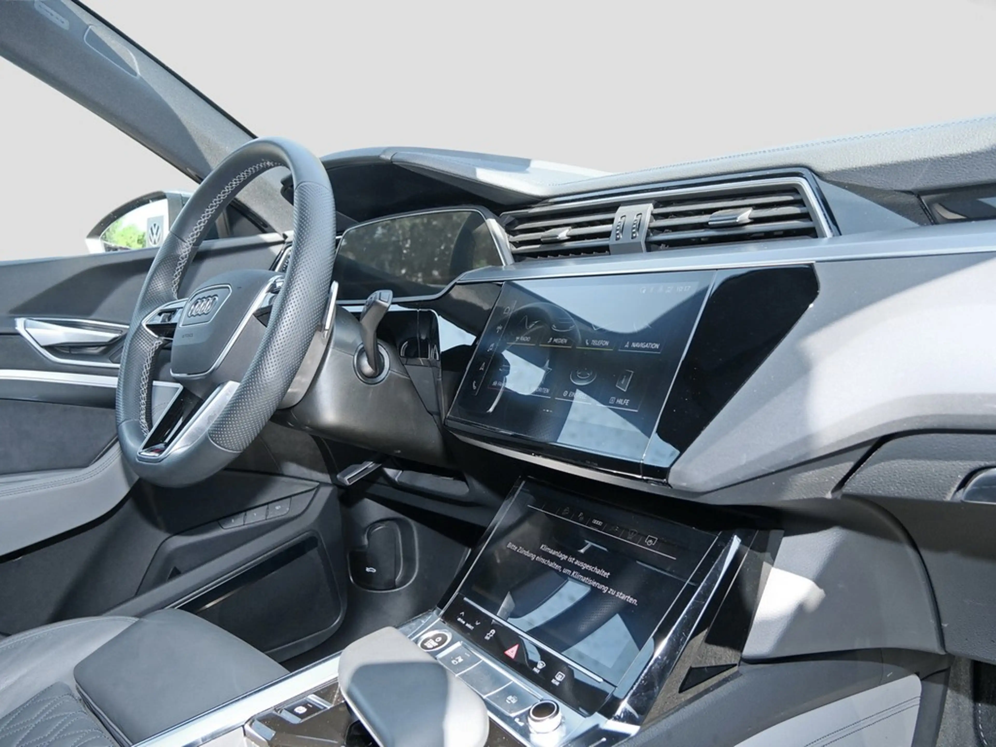 Audi e-tron 55 quattro S-Line *B&O*LUFT*MATRIX*ACC*KAMERA* — photo 9