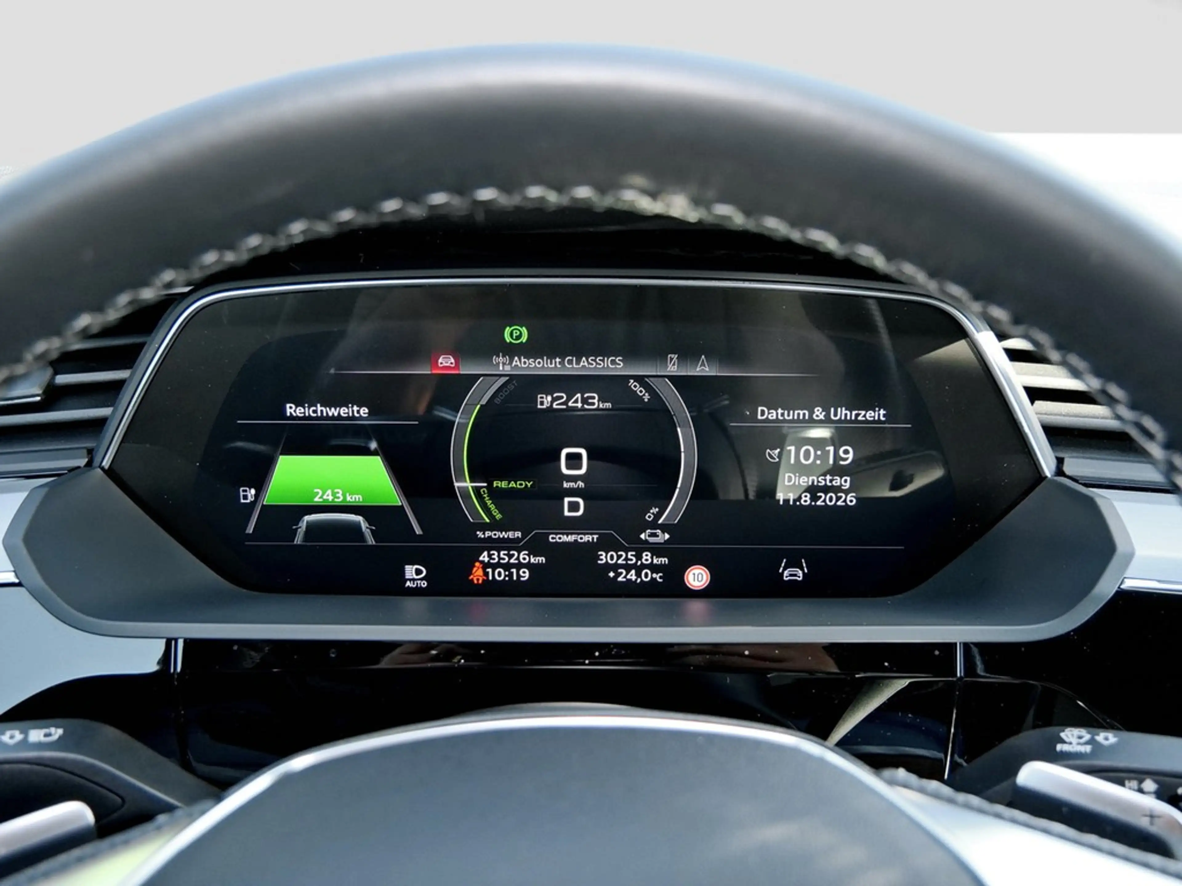 Audi e-tron 55 quattro S-Line *B&O*LUFT*MATRIX*ACC*KAMERA* — photo 14