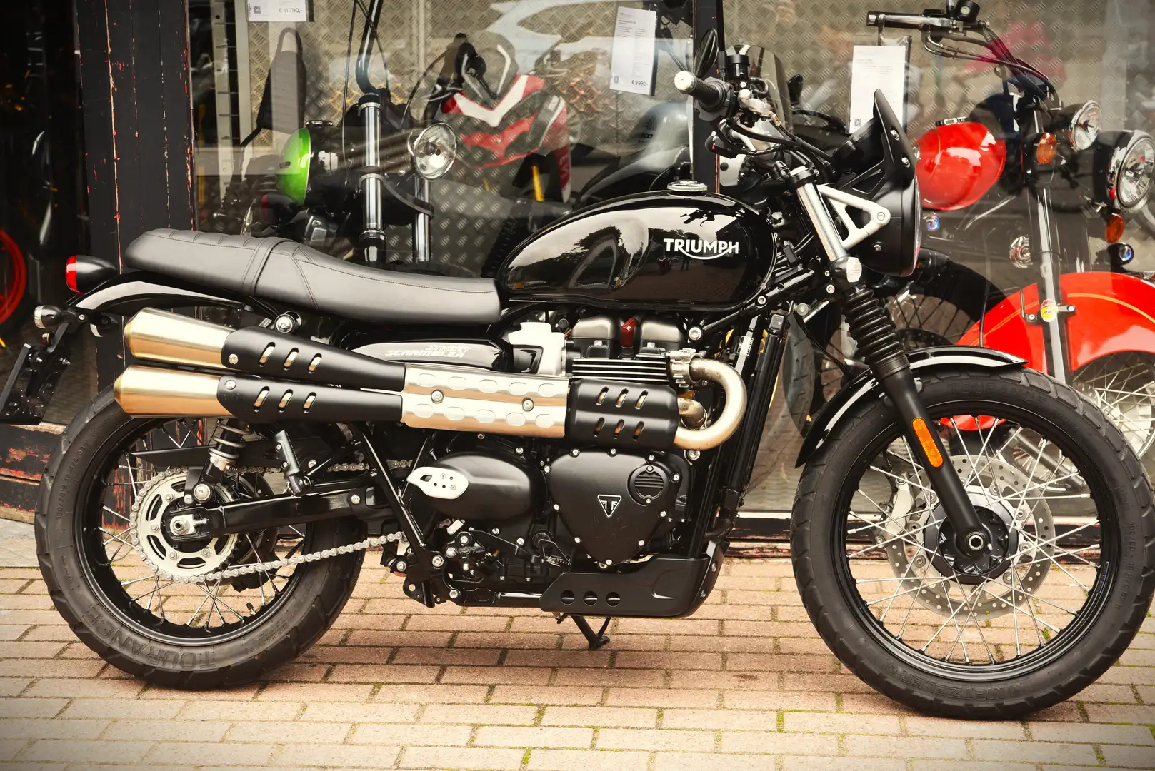 Triumph Street Scrambler ***MOTO VERTE*** Fekete - 2