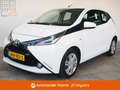 Toyota Aygo 1.0 VVT-i x-play Camera (APK:Nieuw) Incl.Garantie Blanco - thumbnail 1