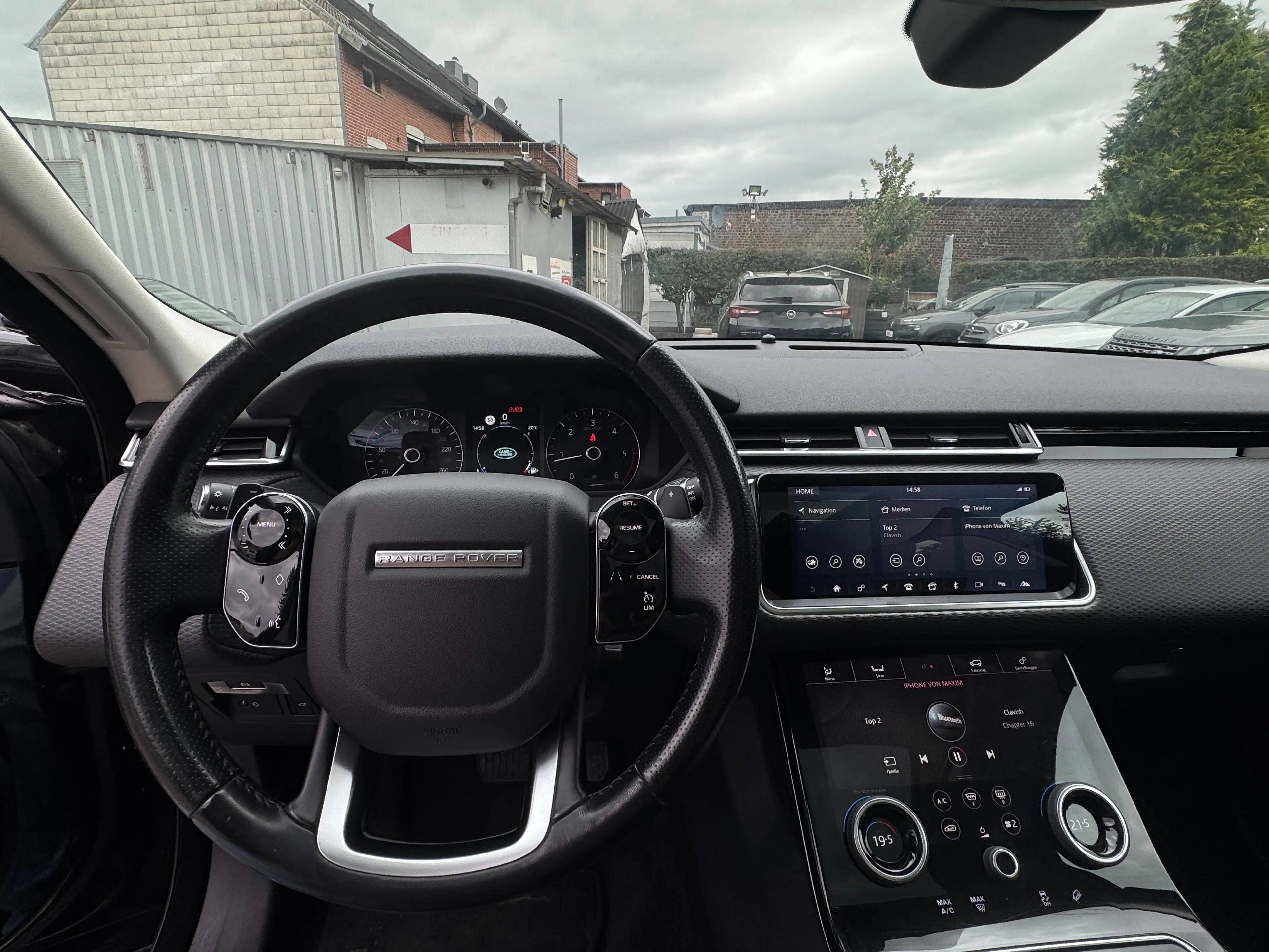 Land Rover Range Rover Velar 2,0d*Vollleder*Sitzheizung* — photo 8