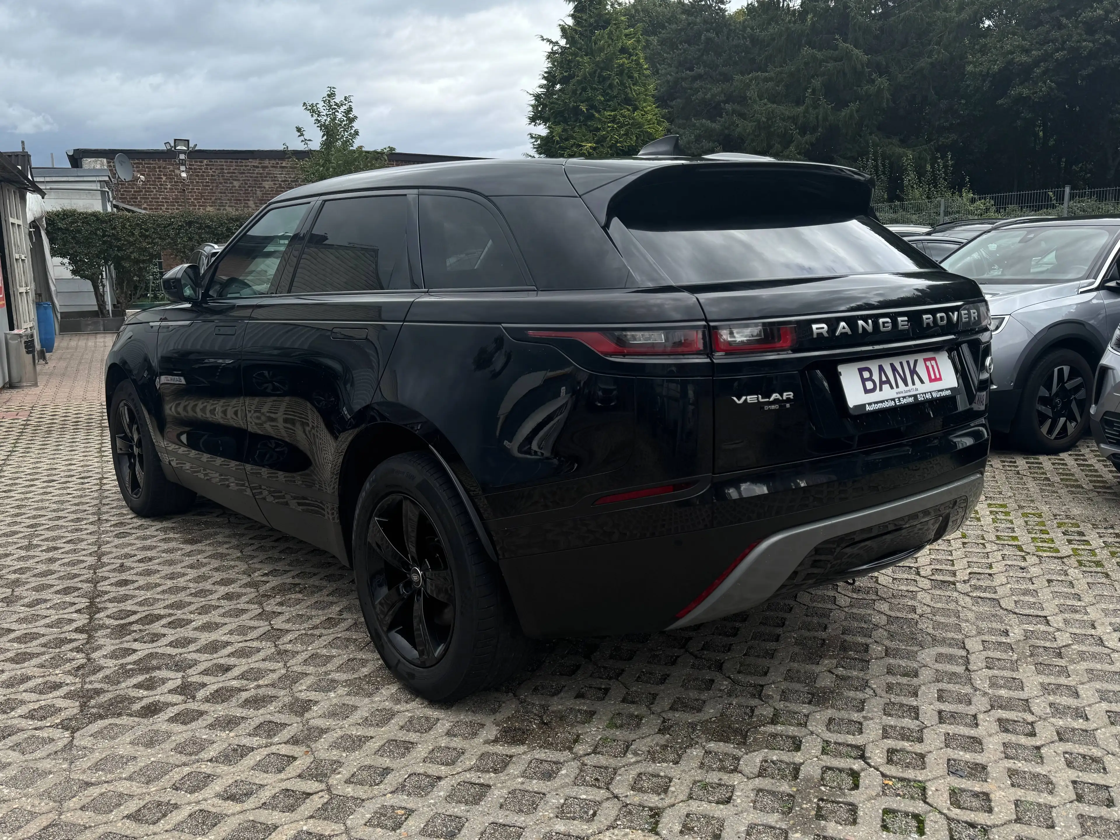 Land Rover Range Rover Velar 2,0d*Vollleder*Sitzheizung* — photo 4