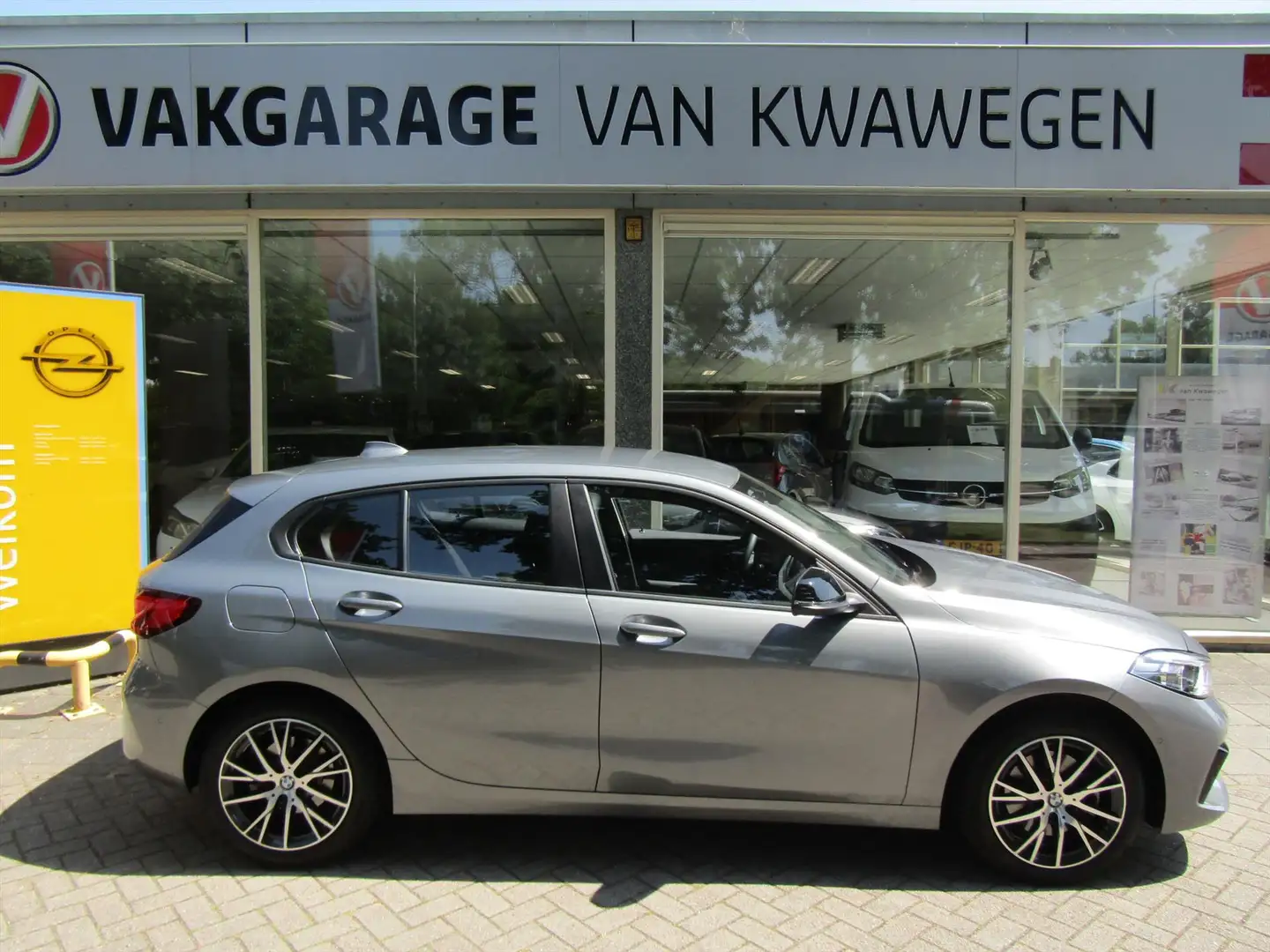 BMW 118 1-Serie (f40) 118i AUTOMAAT NAVIGATIE CAMERA BLUET Grijs - 2