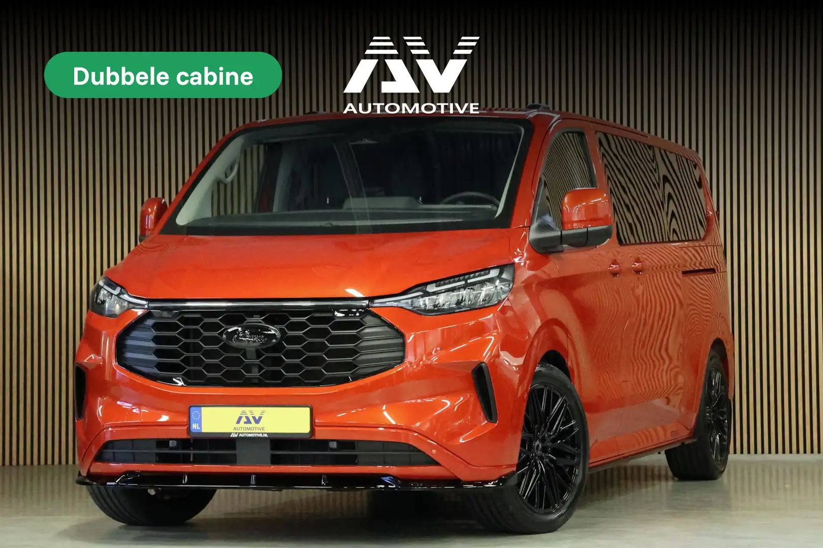 Ford Transit Custom 320 2.0 TDCI 170 PK L2H1 Limited DC | Dubbel Cabin Rood - 1