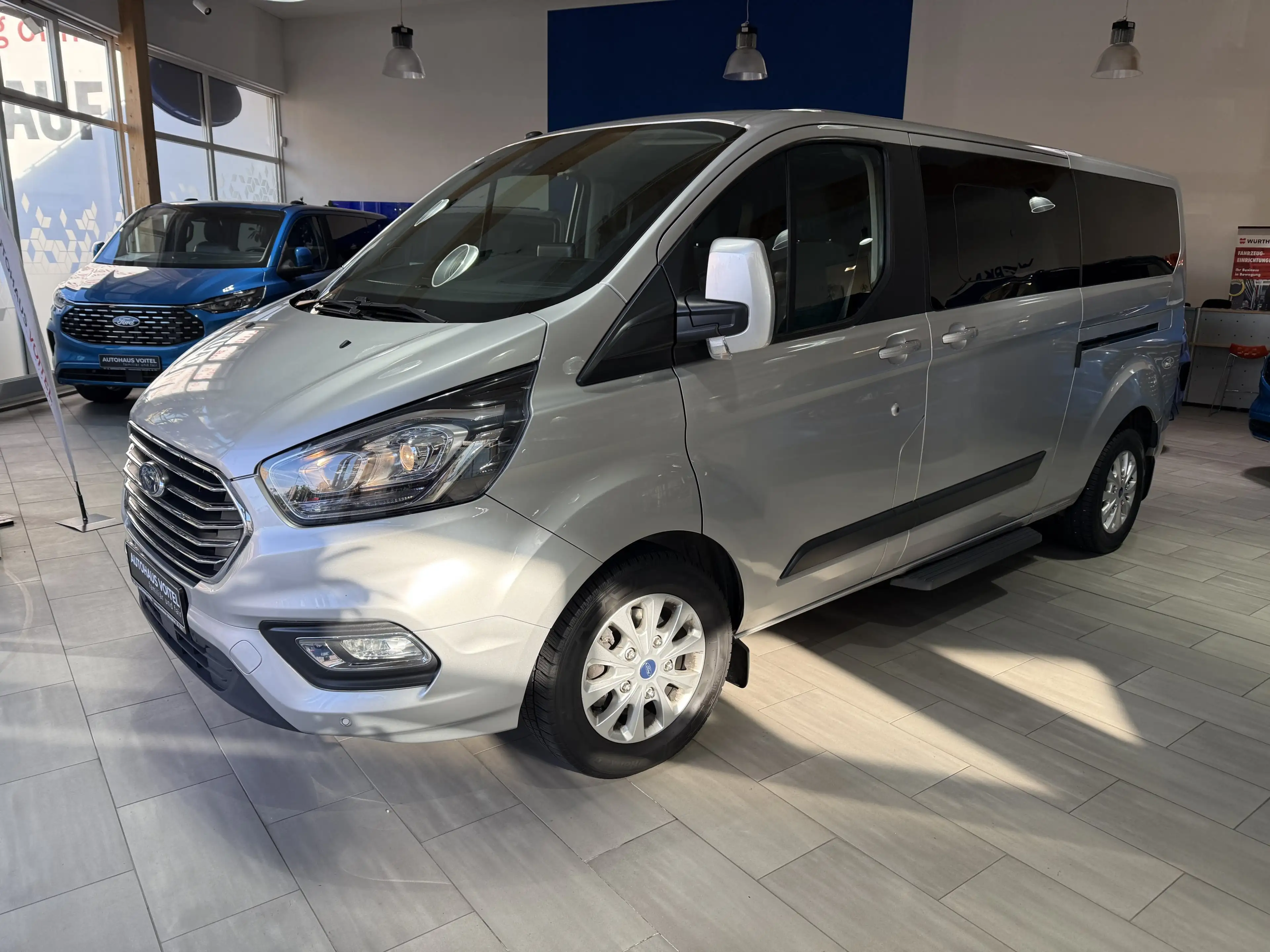 Ford Tourneo Custom Tourneo L2 Automatik / Navi / 9 Sitze