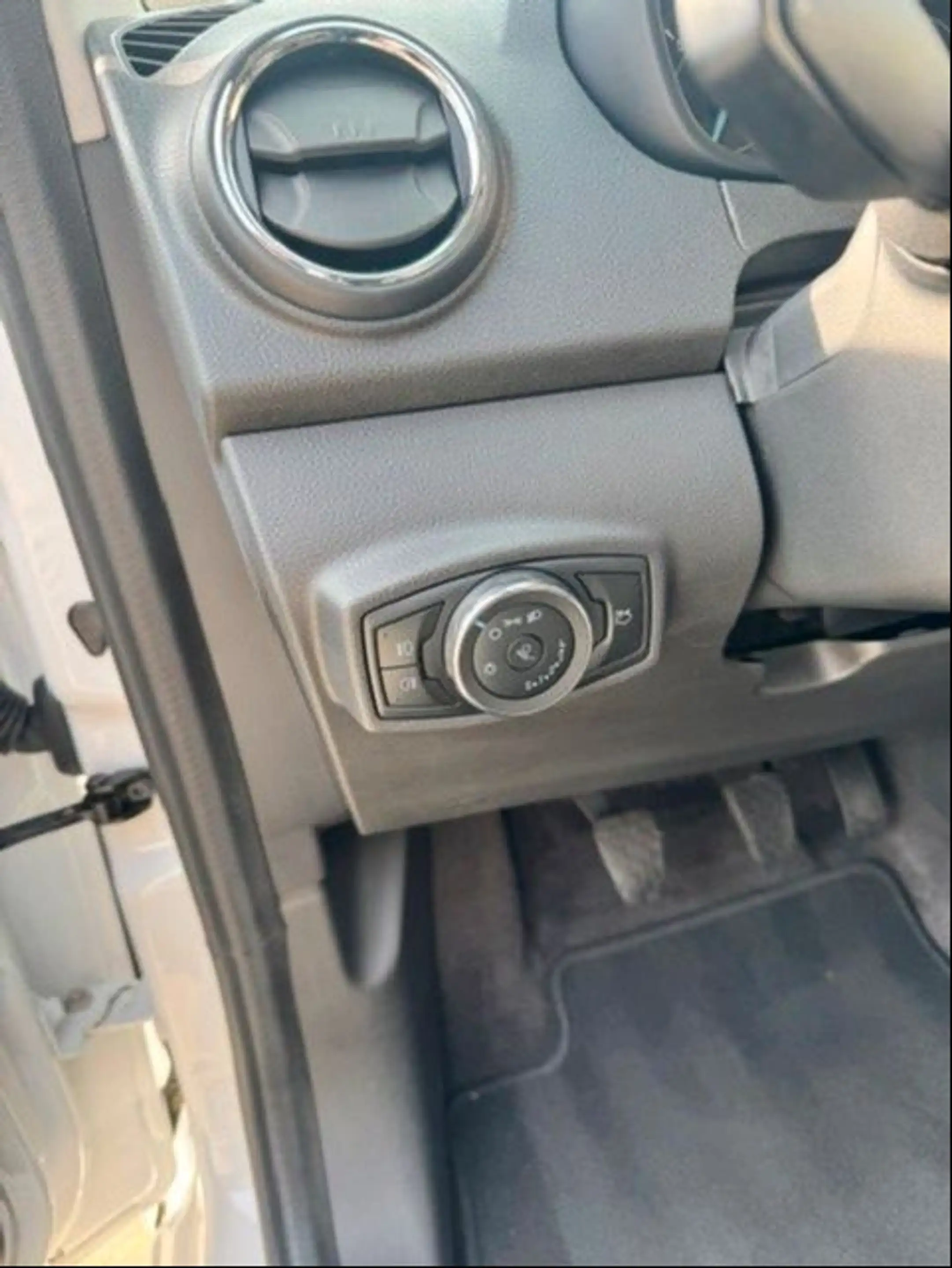 Ford Ka/Ka+ KA+ Cool & Connect — photo 10