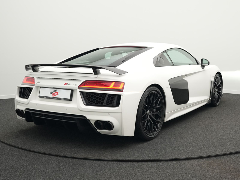 Audi R8 coupe 5.2 FSI plus quattro — photo 3