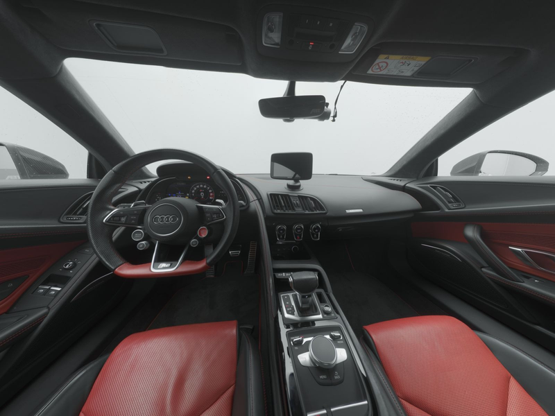 Audi R8 coupe 5.2 FSI plus quattro — photo 4