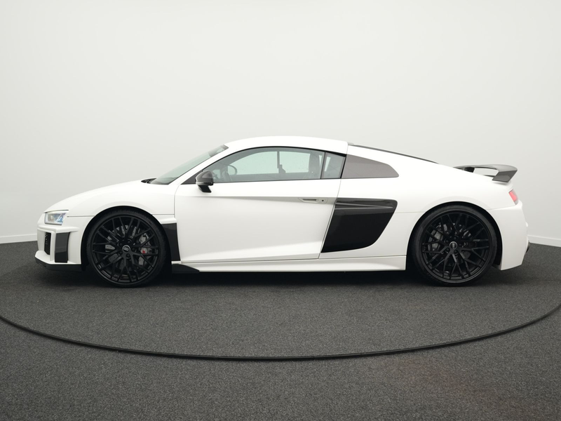 Audi R8 coupe 5.2 FSI plus quattro — photo 11