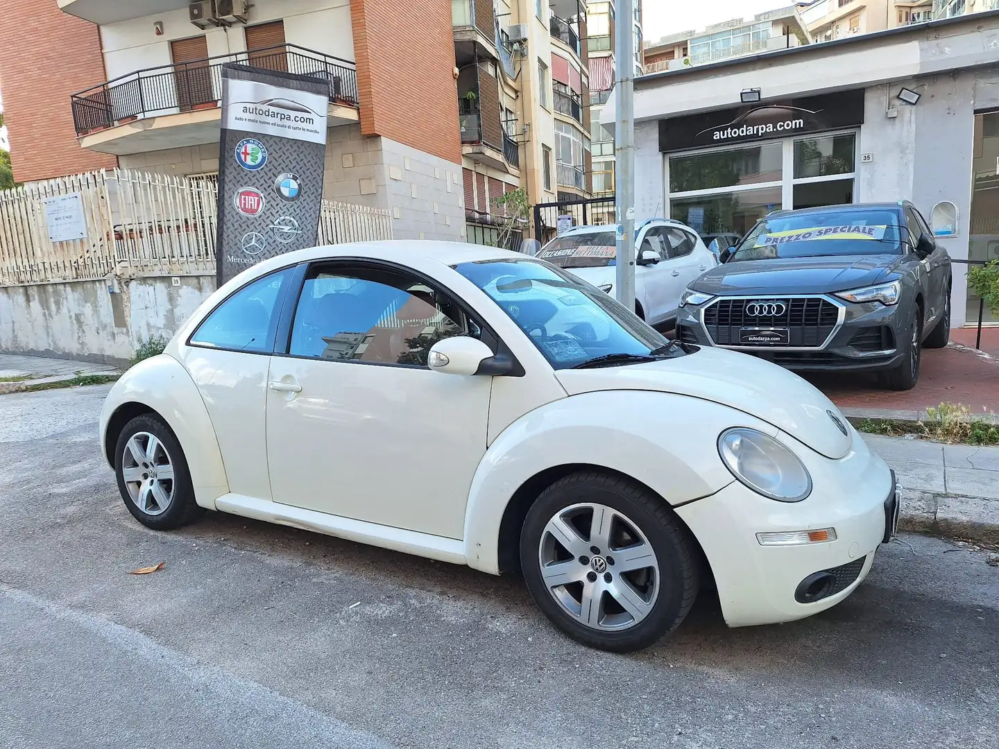Volkswagen New Beetle New Beetle 1.9 tdi 105cv Bianco - 2