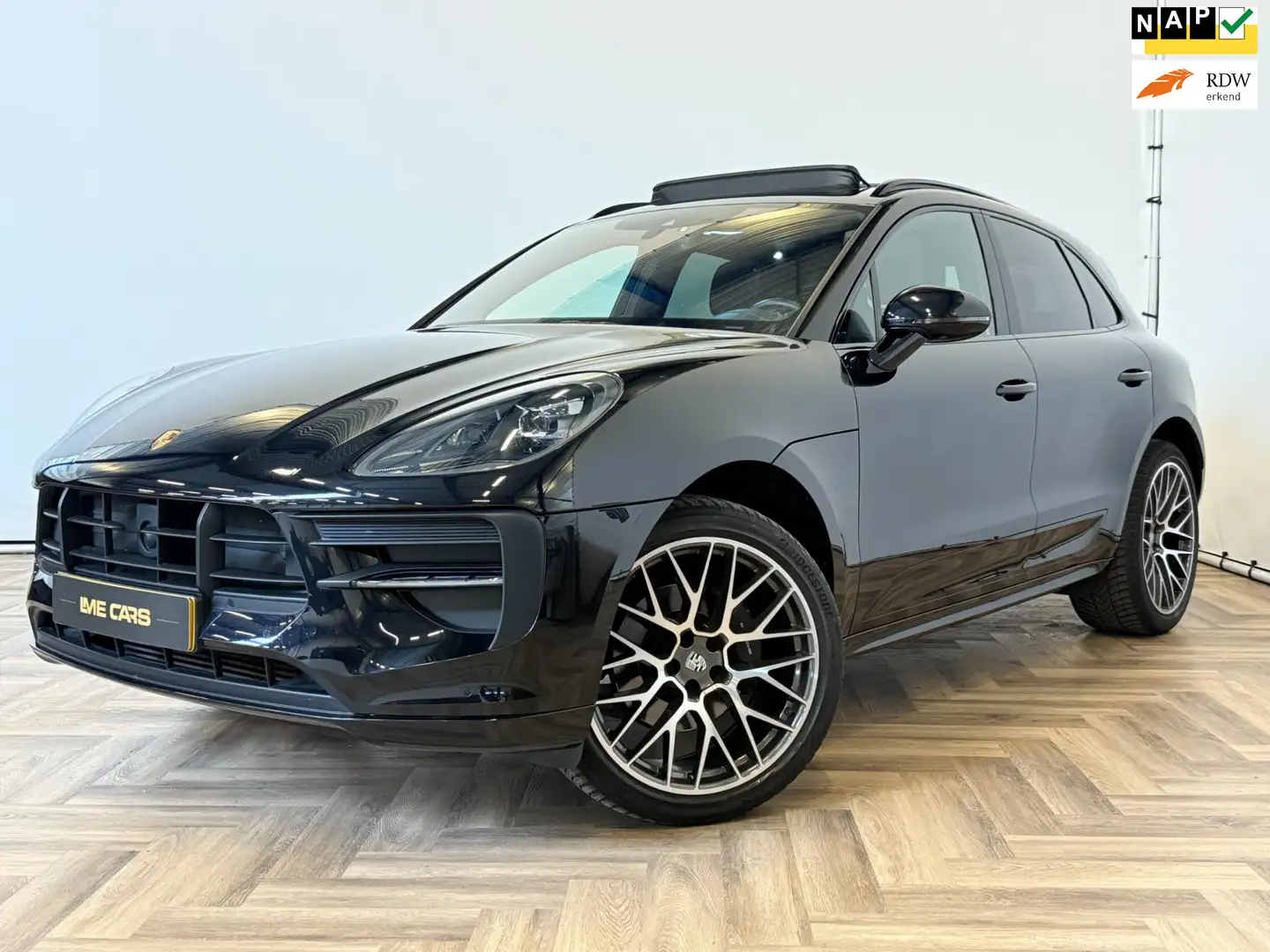 Porsche Macan 2.0 |NAP|PANO|SPORTCHRONO|VOL Noir - 1