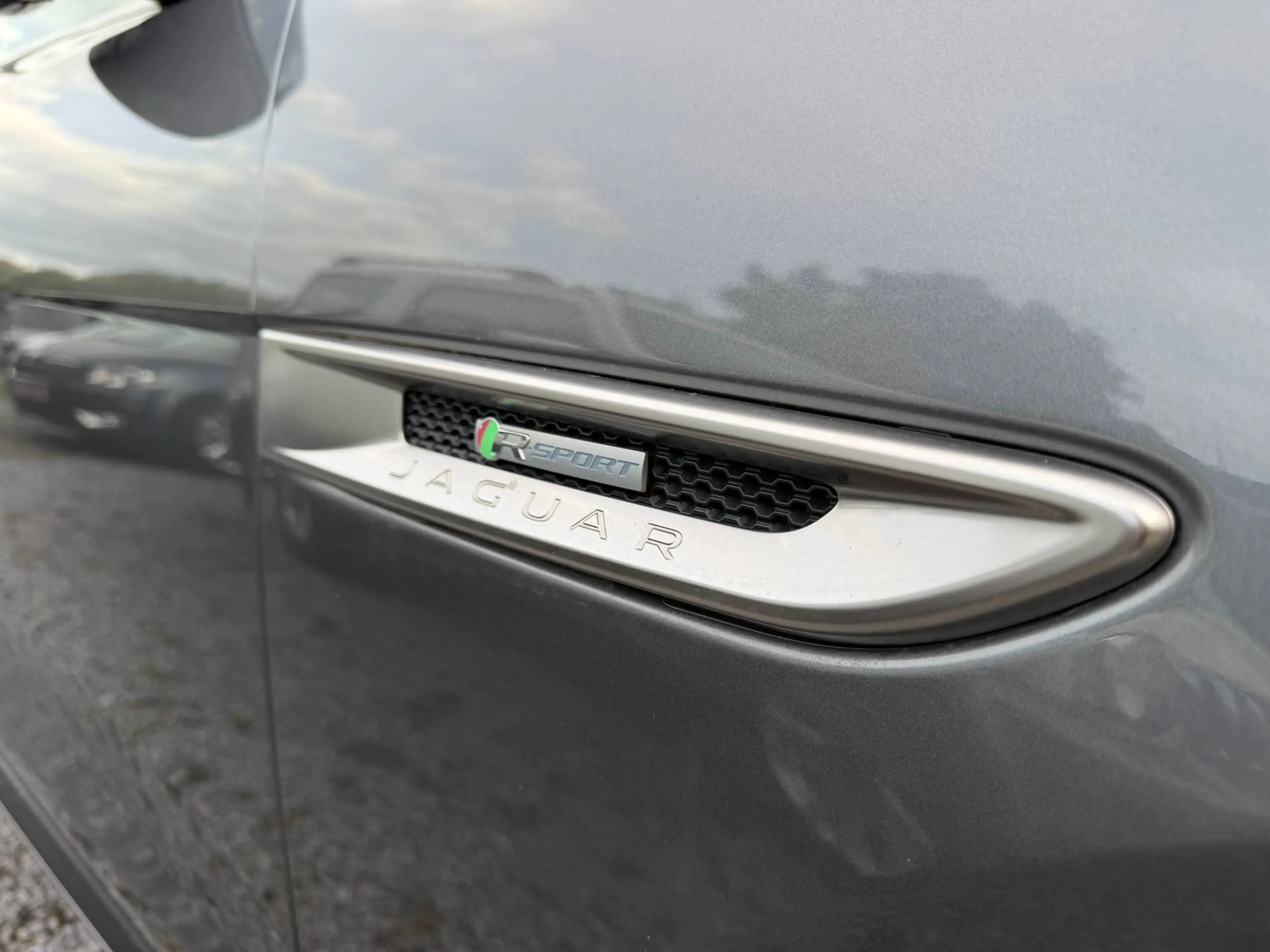Jaguar F-Pace 2.0D AWD R-Sport AUTO/Pano/Cuir/Navi pro/Cam/Gar12 — photo 7