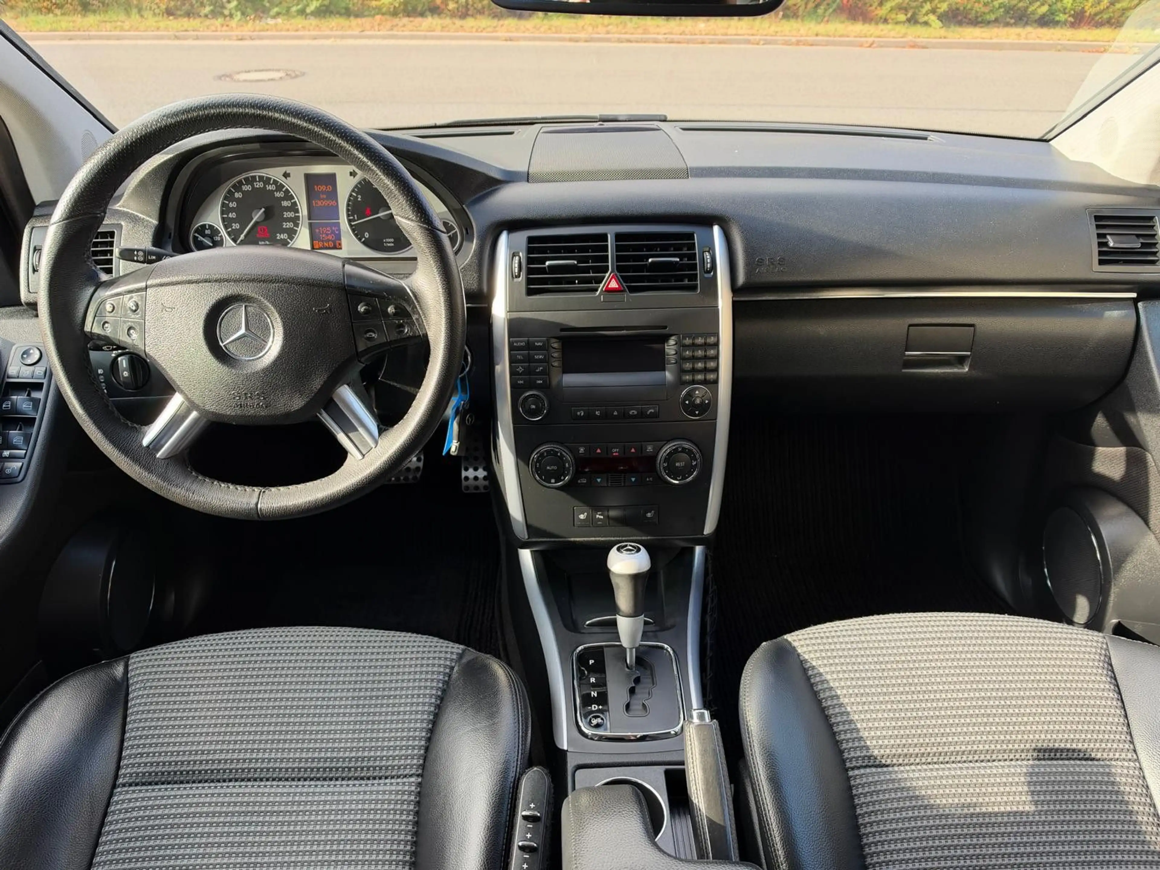 Mercedes-Benz B 200 |Automatik|Xenon|Navi|Alu|TÜV/AU NEU — photo 10
