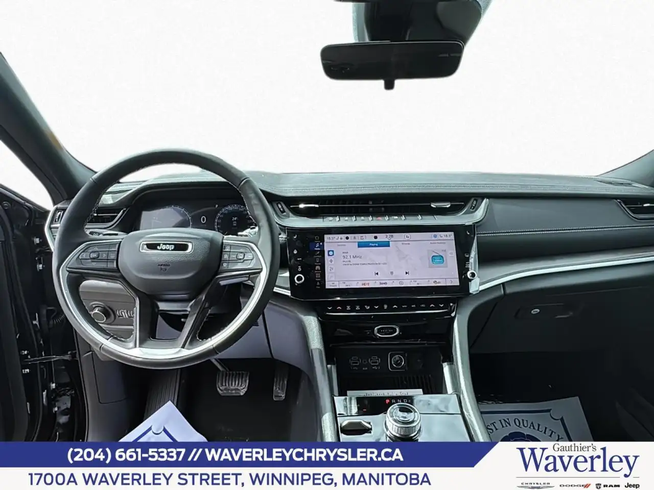 Jeep Grand Cherokee снимка Jeep Grand Cherokee