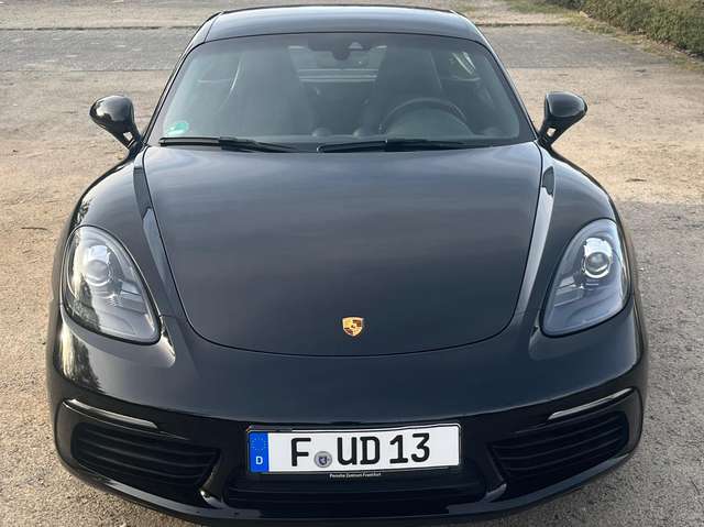 Imagine Porsche Cayman 718 Cayman