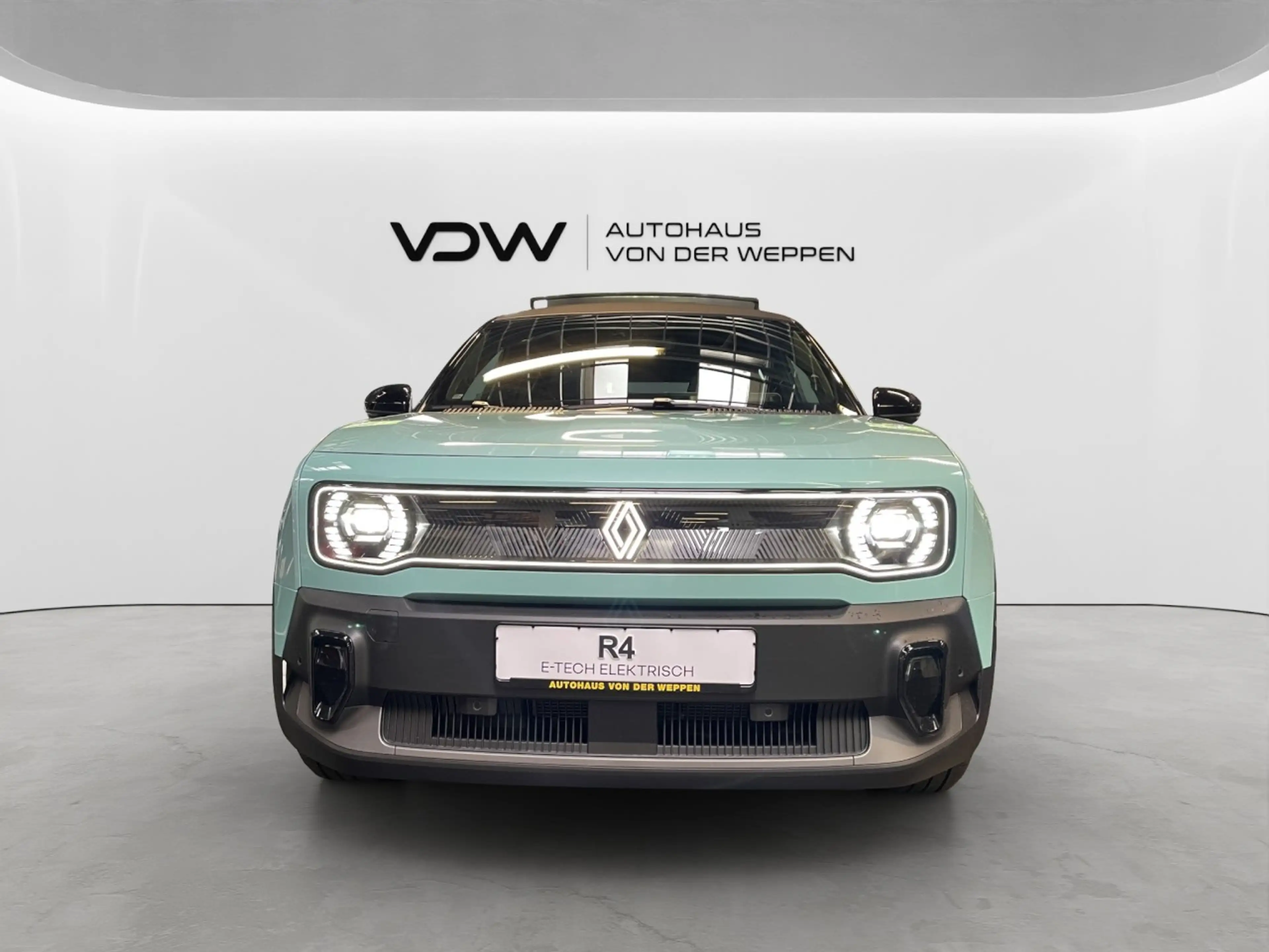 Renault R 4 Techno *plein sud* 150 Comfort Range Klima — photo 4