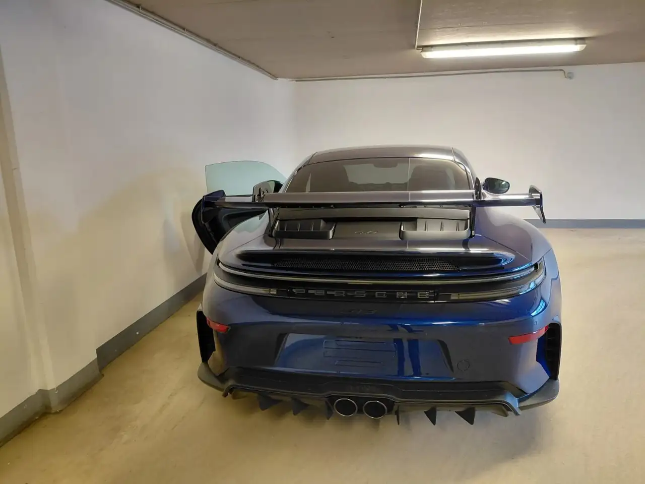Porsche 992 911 992.2 GT3 Facelift/blau-sw/Mtx/Lift/18W/21 4