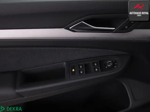 Volkswagen Golf view 14