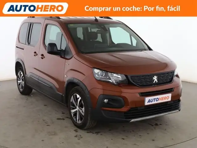 Peugeot Rifter view 8