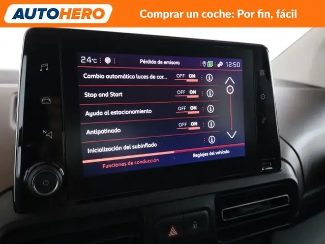 Peugeot Rifter view 25