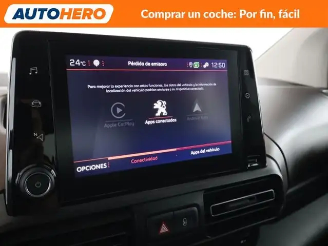 Peugeot Rifter view 24