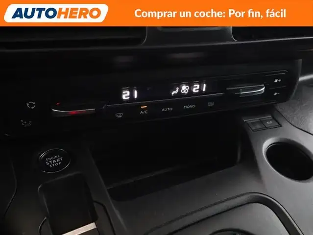 Peugeot Rifter view 28