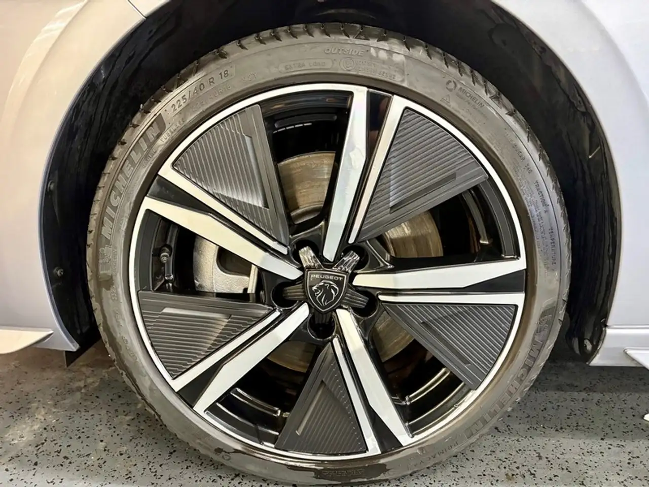 Peugeot 308 SW 1.6 220cv Hyb-Ess Auto GT, миниатюра 3