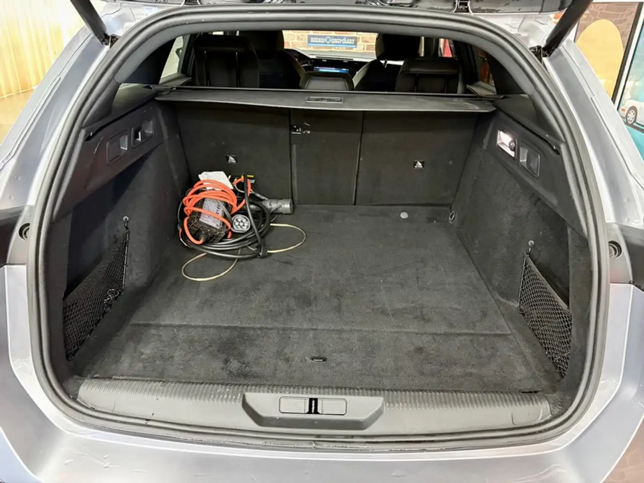 Peugeot 308 SW 1.6 220cv Hyb-Ess Auto GT, миниатюра 7