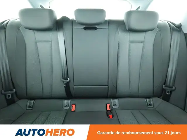 Audi A4 Avant view 15
