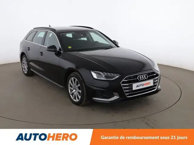 Audi A4 Avant view 8