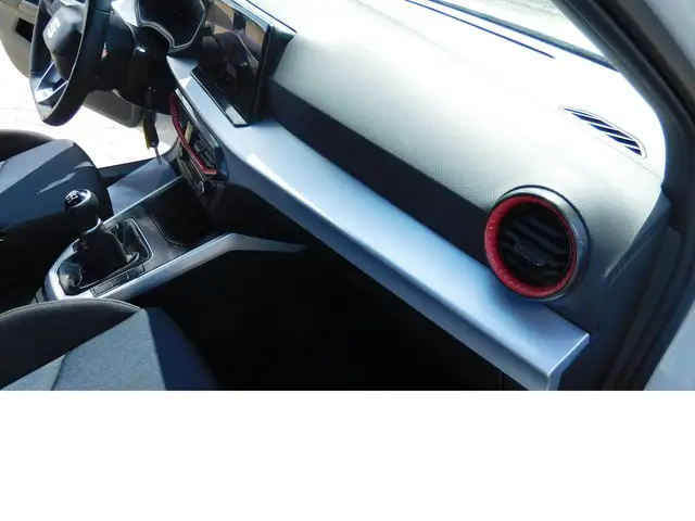 Seat Arona view 11