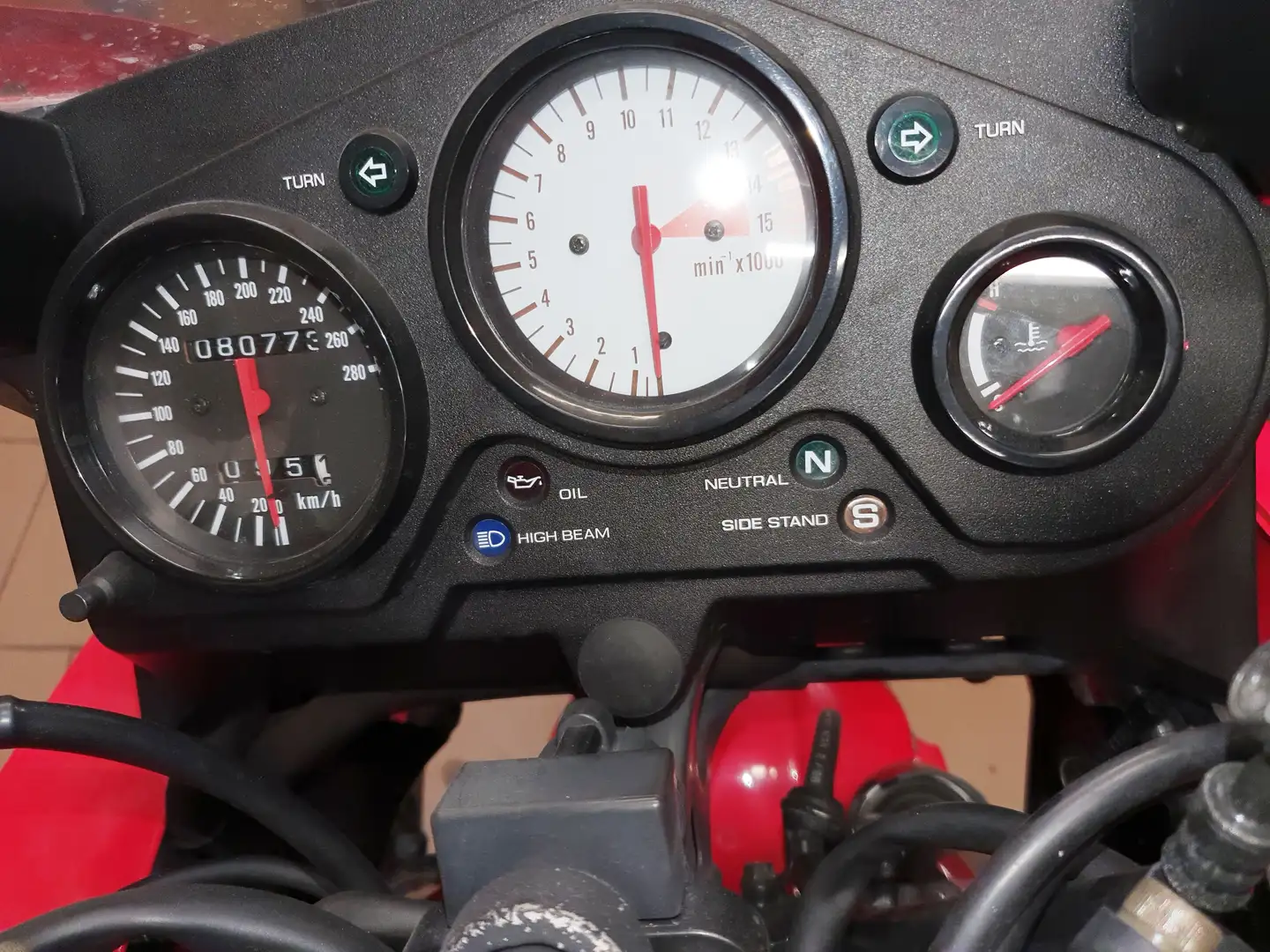 Honda CBR 600 F Rouge - 2