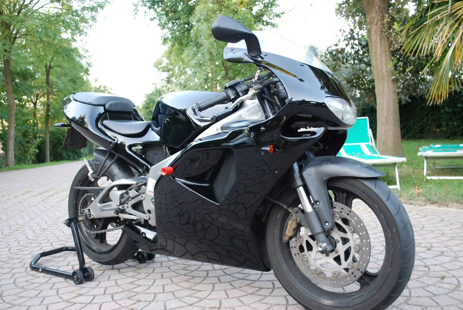 Aprilia RS 125 Chesterfield Černá - 1