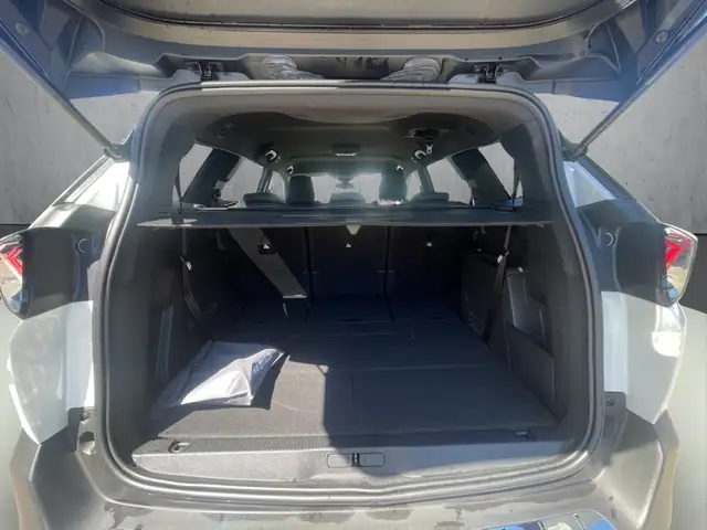 Peugeot 5008 view 7