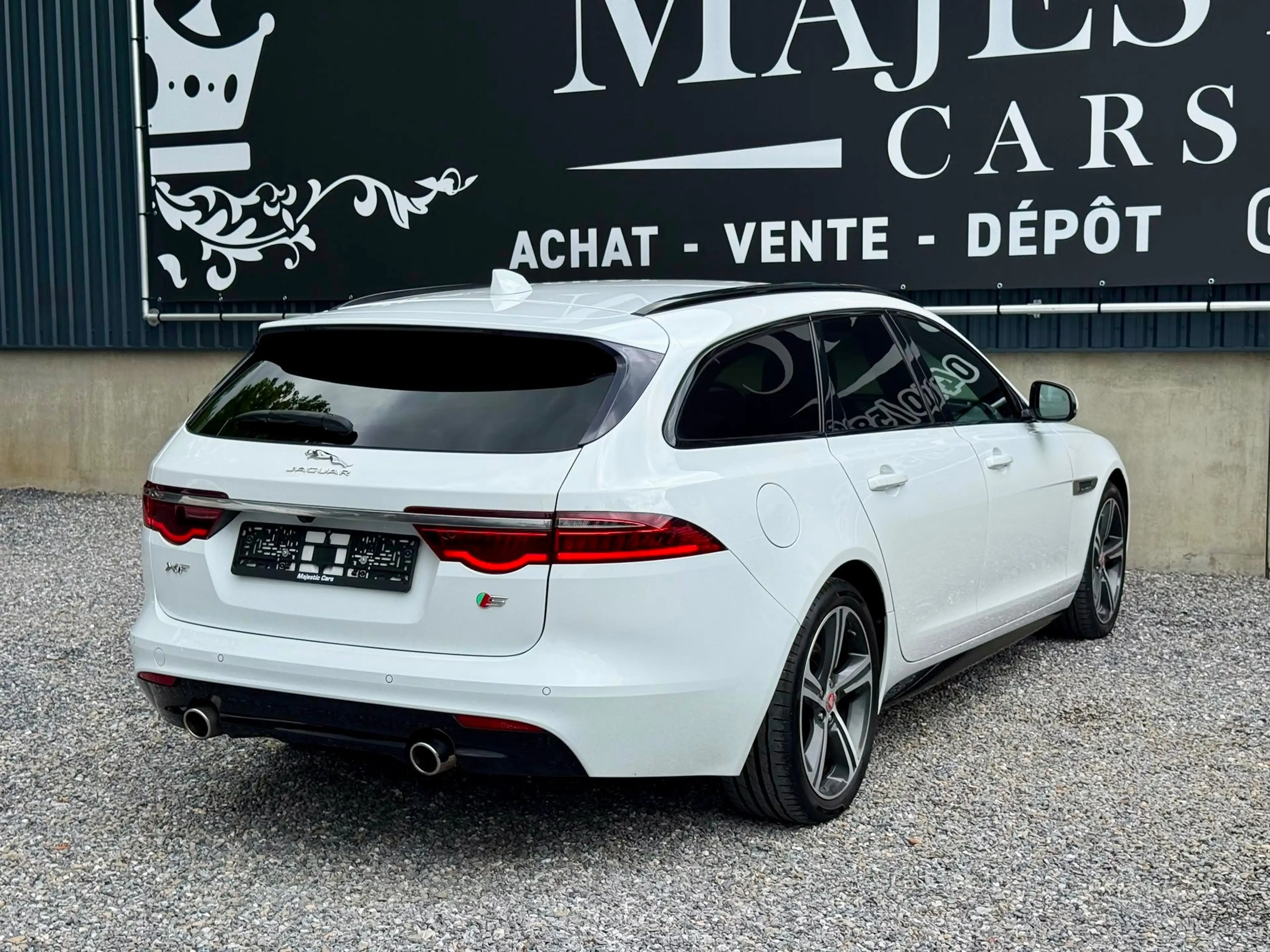 Jaguar XF XF Sportbrake 3.0 D V6 S First Édition Utilitaire — photo 7