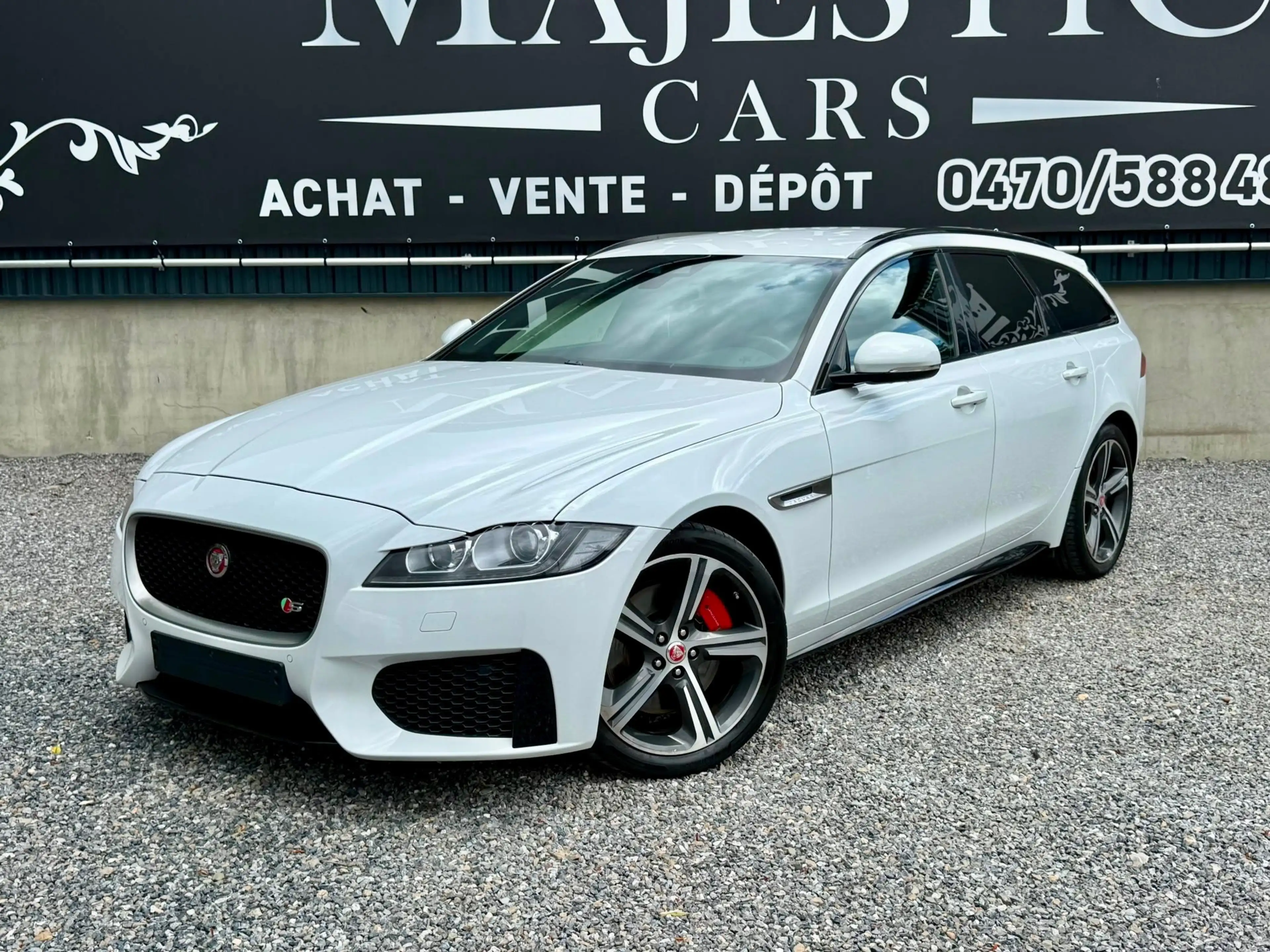 Jaguar XF XF Sportbrake 3.0 D V6 S First Édition Utilitaire — photo 2