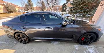 GT Limited AWD w-Red Interior