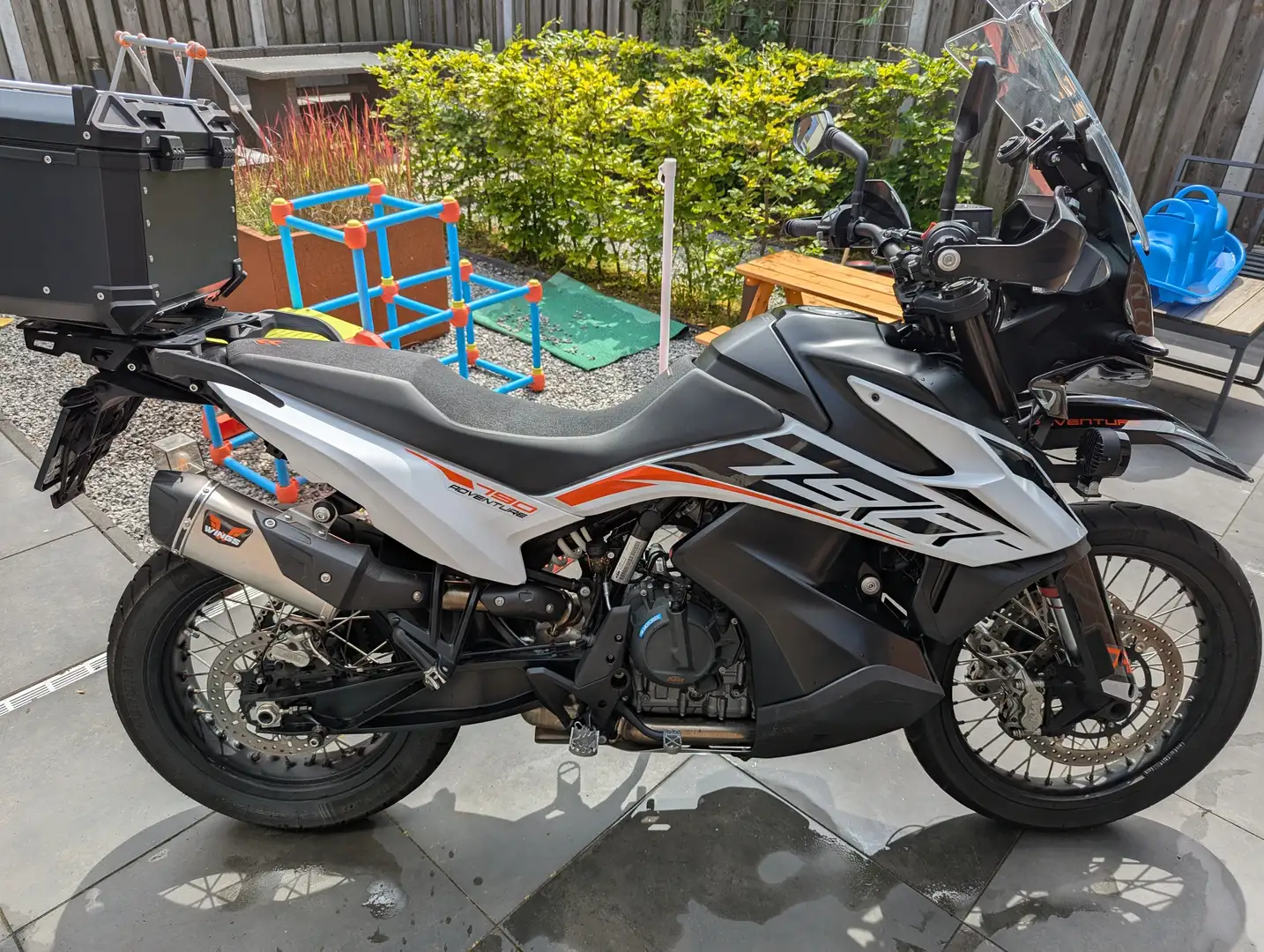 KTM 790 Adventure White - 1