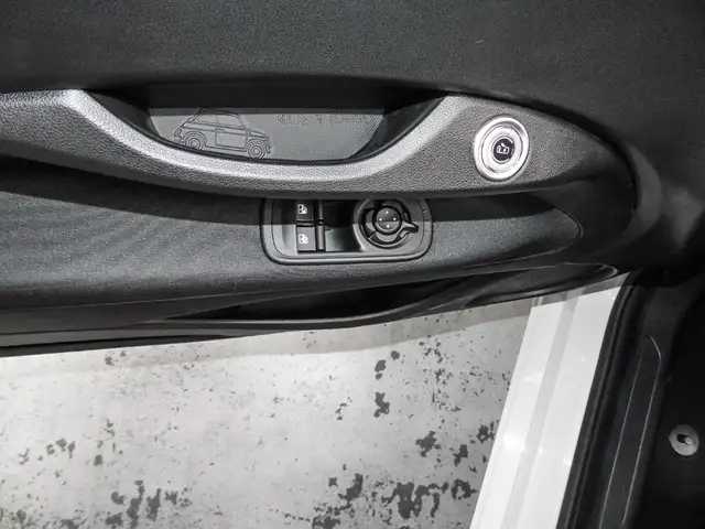 Fiat 500c view 13