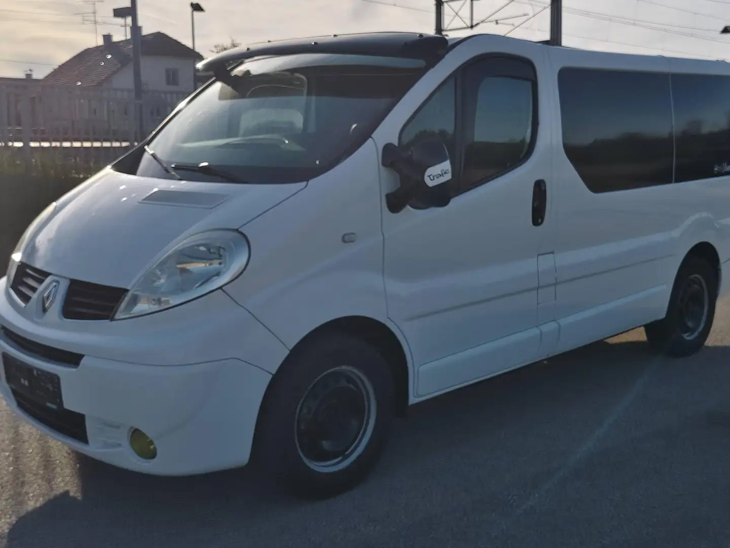 Renault Trafic Trafic Gen. Expr. L1H1 2,0 dCi Expression Weiß - 2