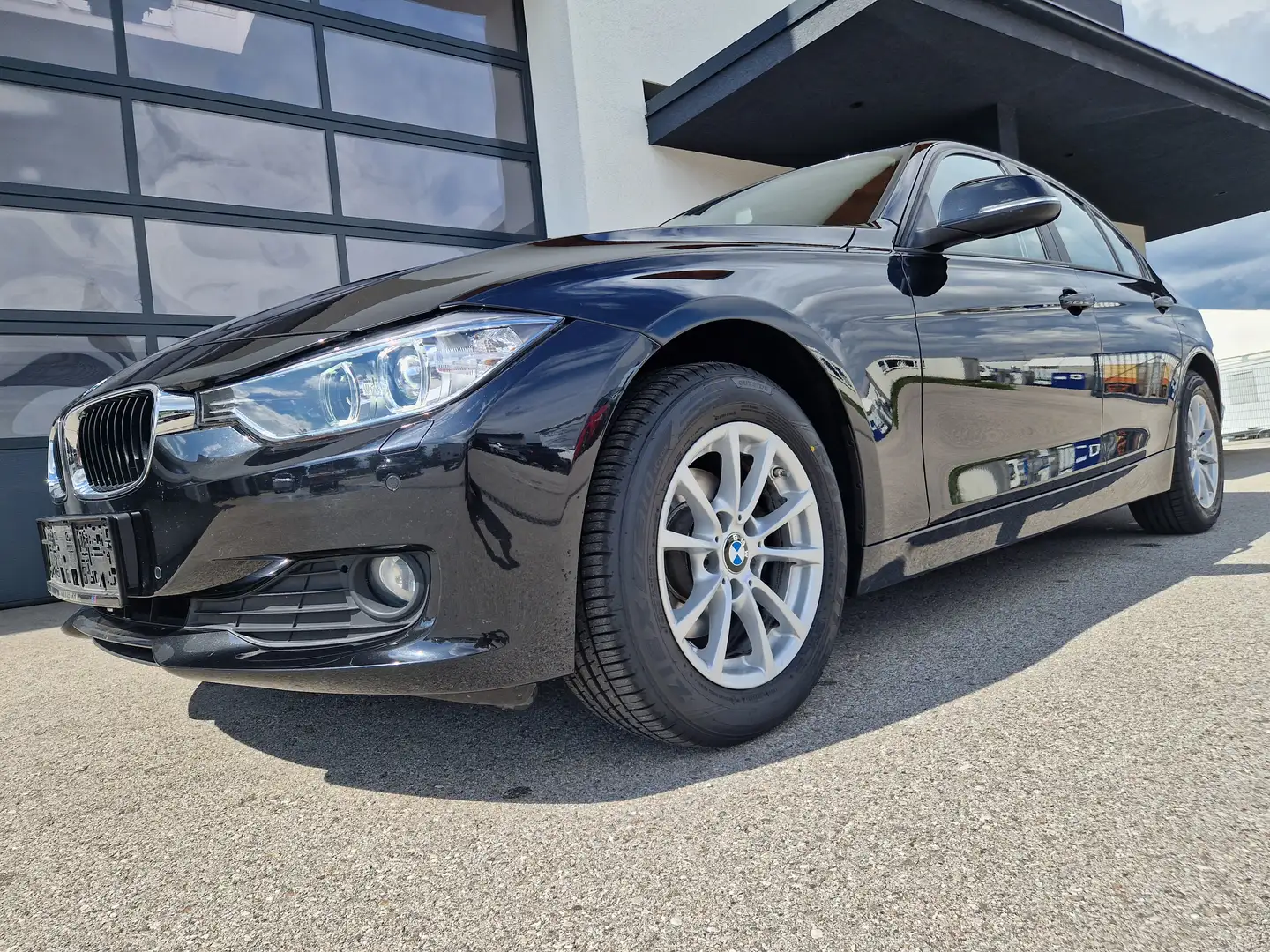 BMW 318 318d *XENON*NAVI* Noir - 1