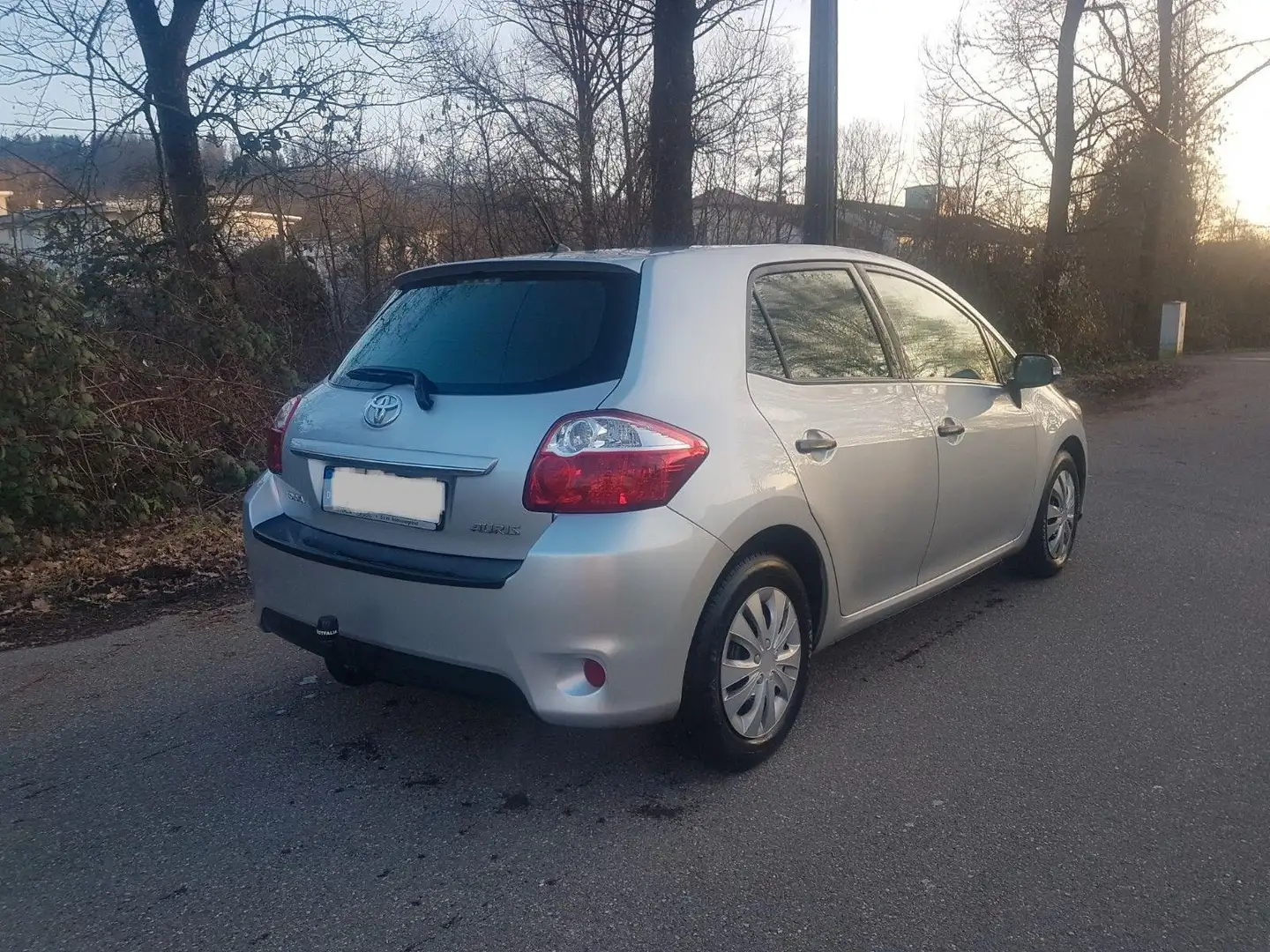 Toyota Auris 1.33 VVT-i - 2