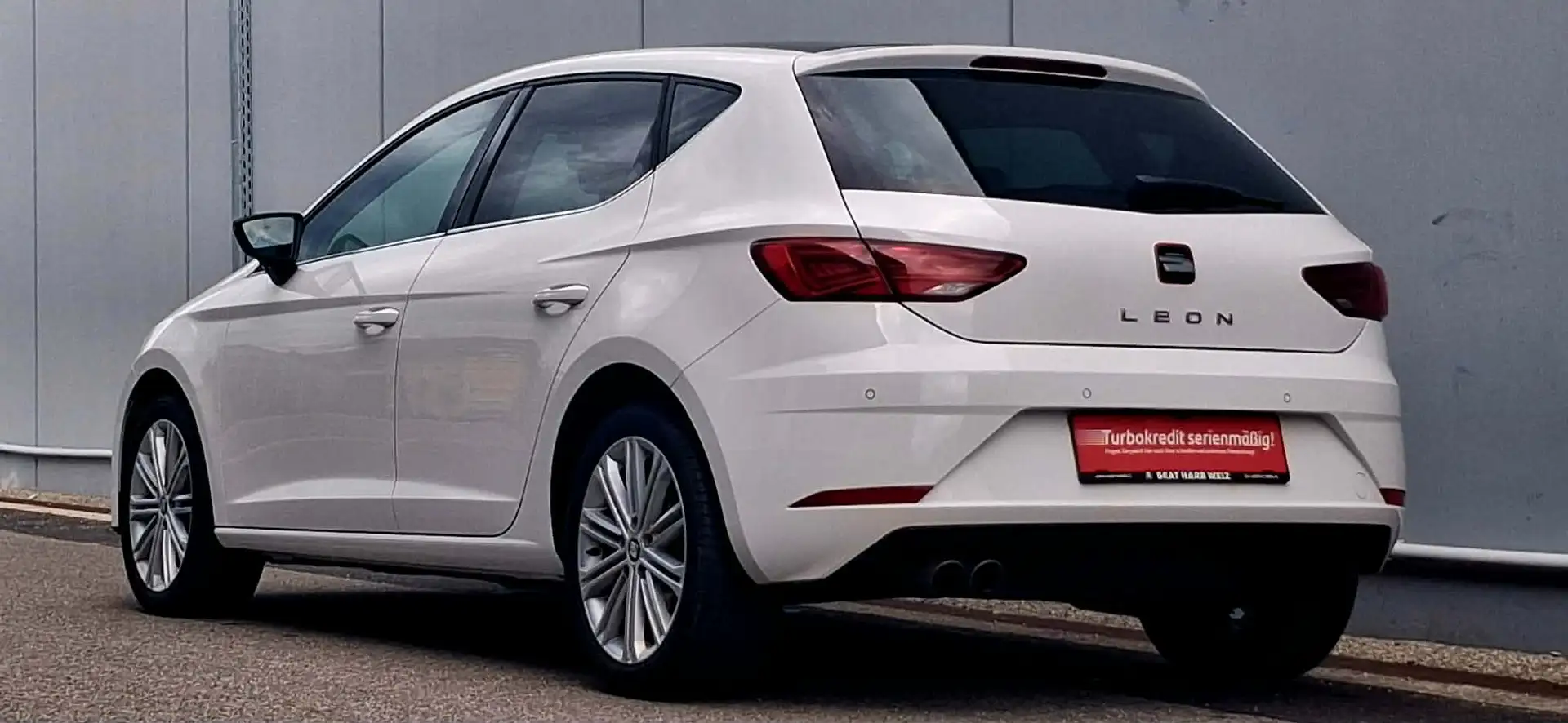 SEAT Leon Xcellence 1,4 TSI Start-Stopp Pickerl 1/2027+4 Weiß - 2