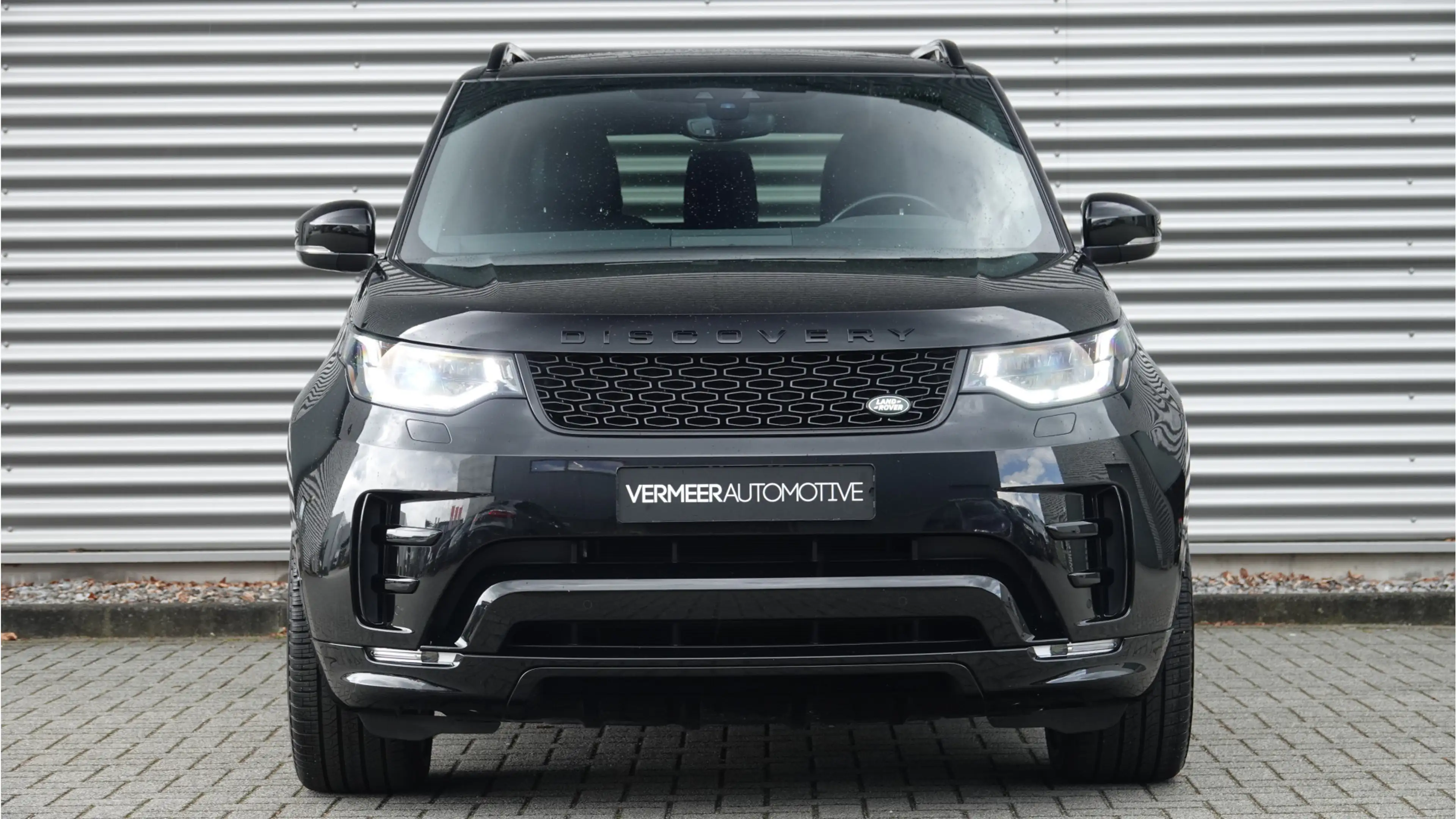 Land Rover Discovery 3.0 Sd6 Landmark Edition 7p. Black Optik | Panoram — photo 2