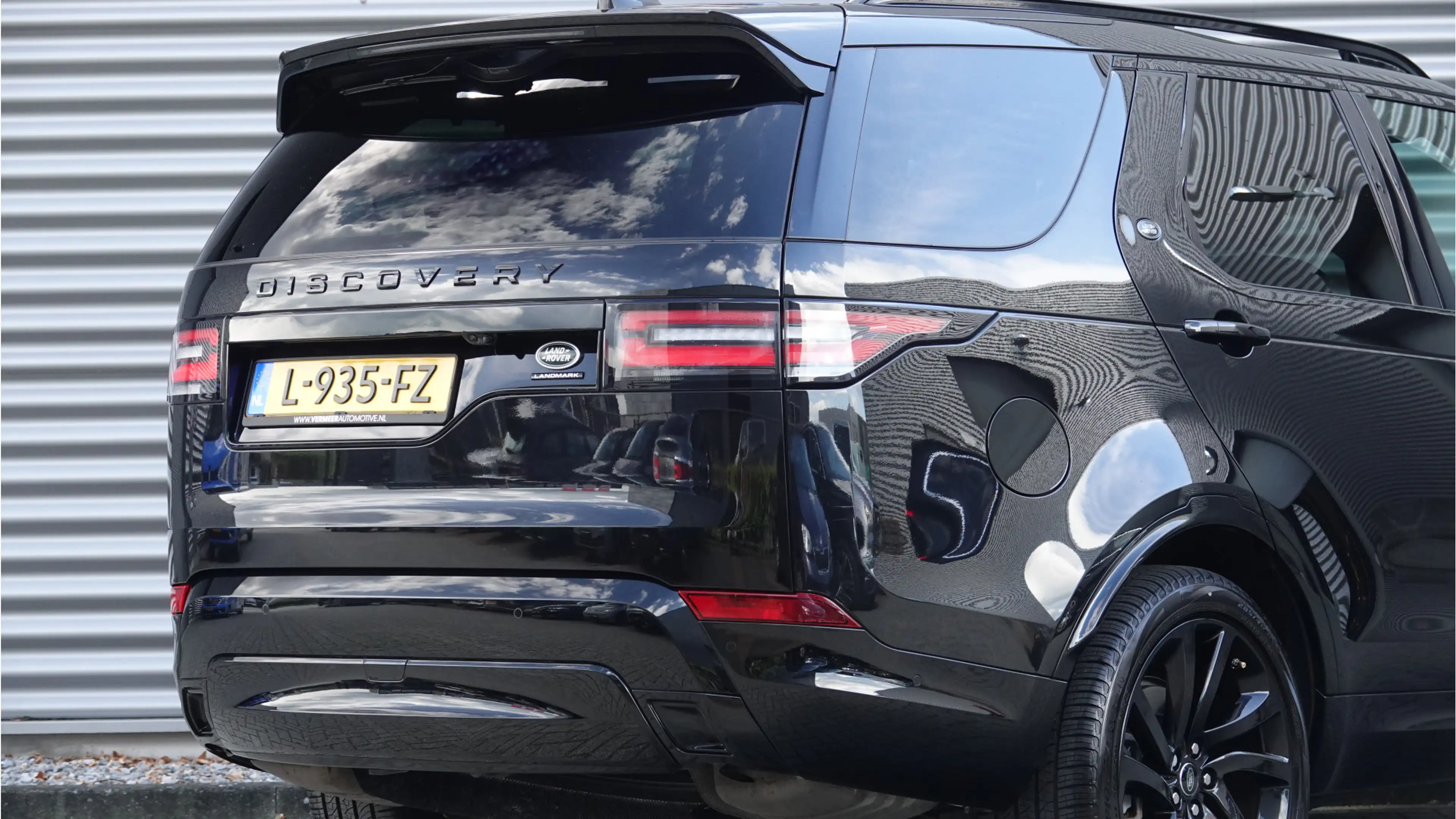 Land Rover Discovery 3.0 Sd6 Landmark Edition 7p. Black Optik | Panoram — photo 34