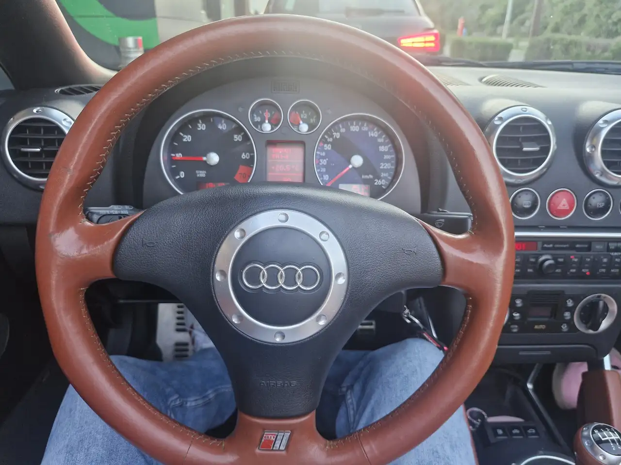 Audi TT Roadster 1.8 T quattro, foto 4