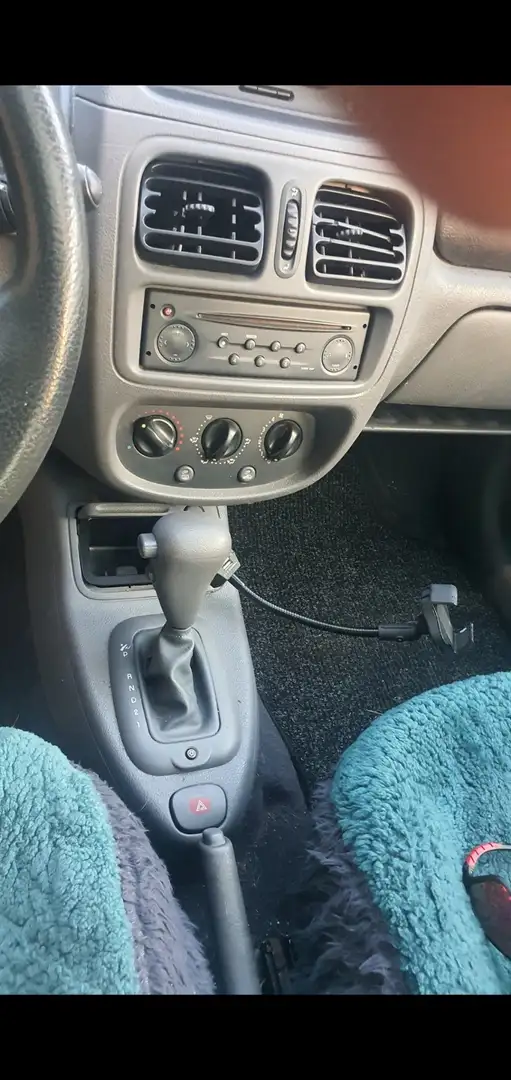 Renault Clio 1.4 Automatik  1-Hand Синий - 2